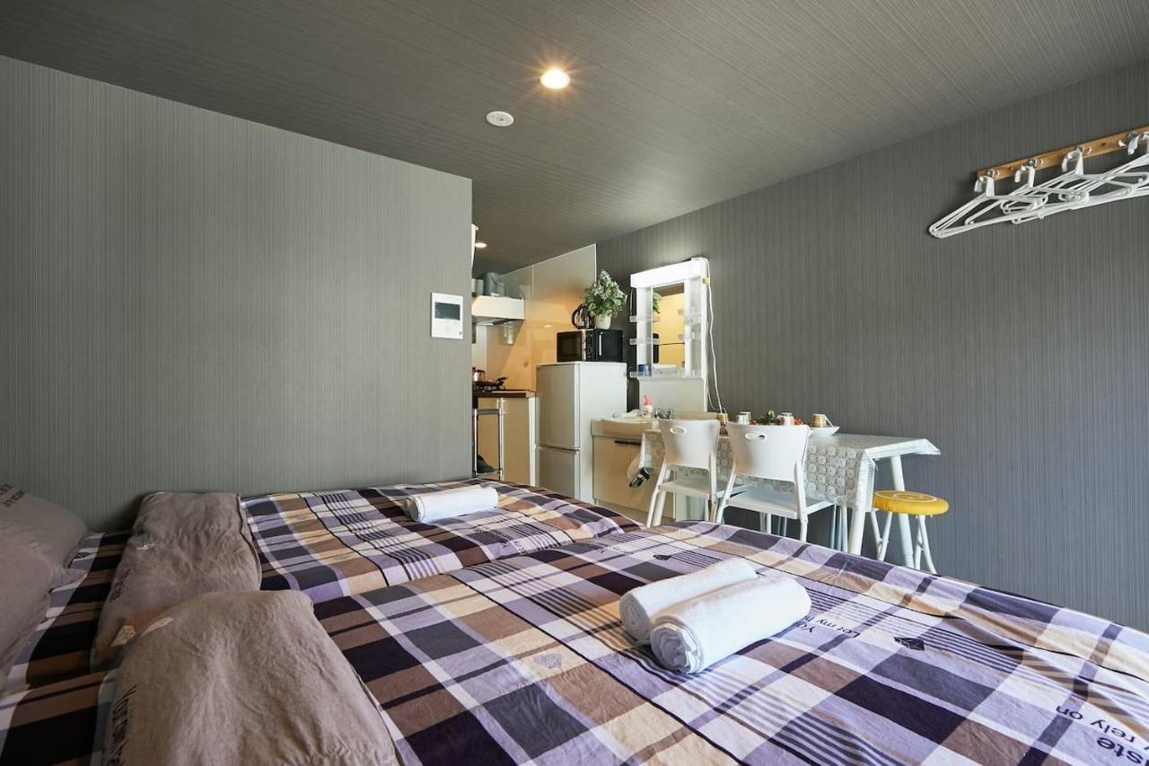 Apartemen Akabane Tk Building 202 *