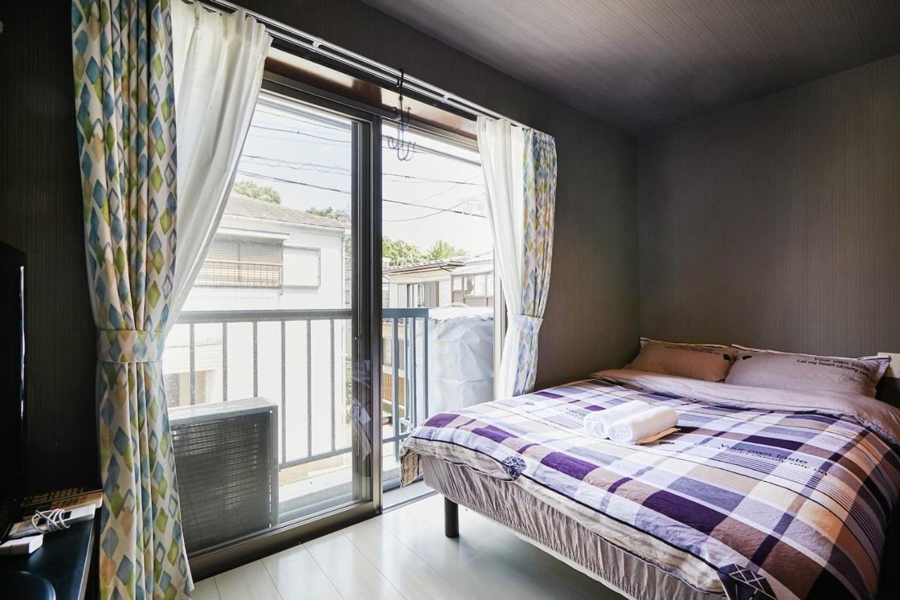 Apartemen Akabane Tk Building 202 *